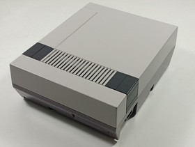 CONSOLE NINTENDO ENTERTAIMENT SYSTEM (NES) DELUXE SET PAL-FRA (COMPLETE - BOX DA