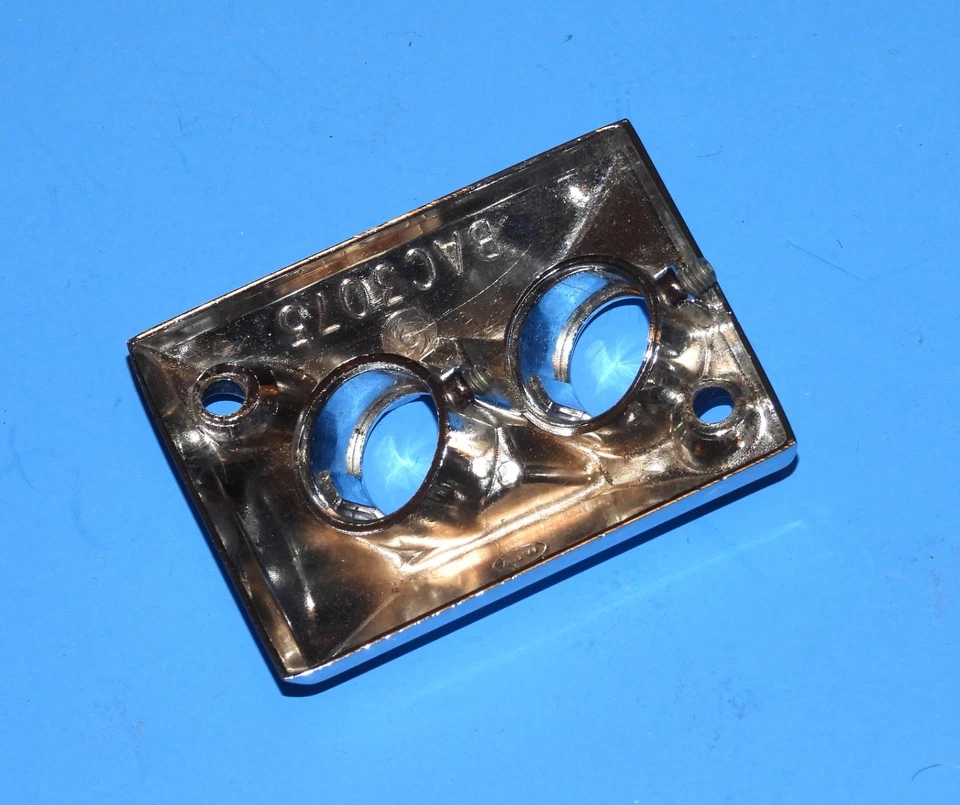 Jaguar XJS XJ12 XJ6 1981-1987 OEM espejo retrovisor eléctrico interruptor bisel - LH Foto 2 de 2