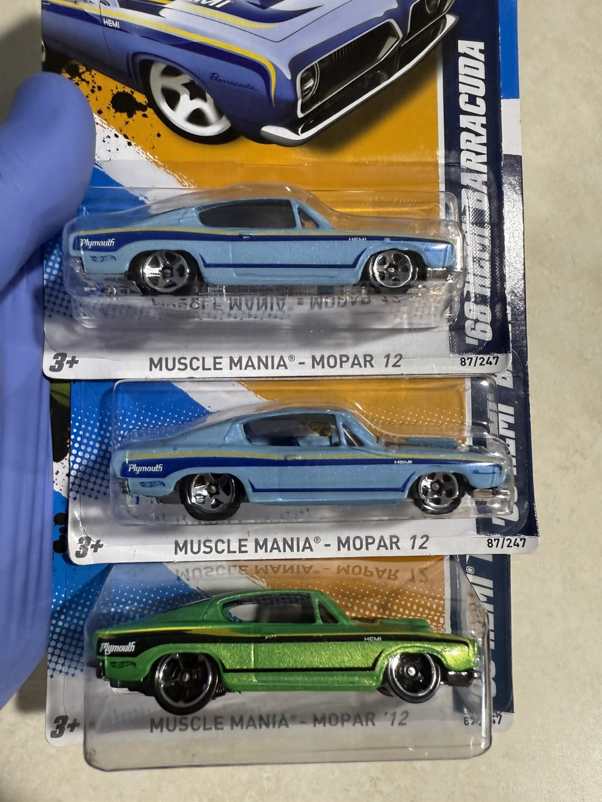 3 lot HOT WHEELS ‘68 HEMI BARRACUDA. MUSCLE MANIA MOPAR 2012. GREEN x 2 BLUE! 