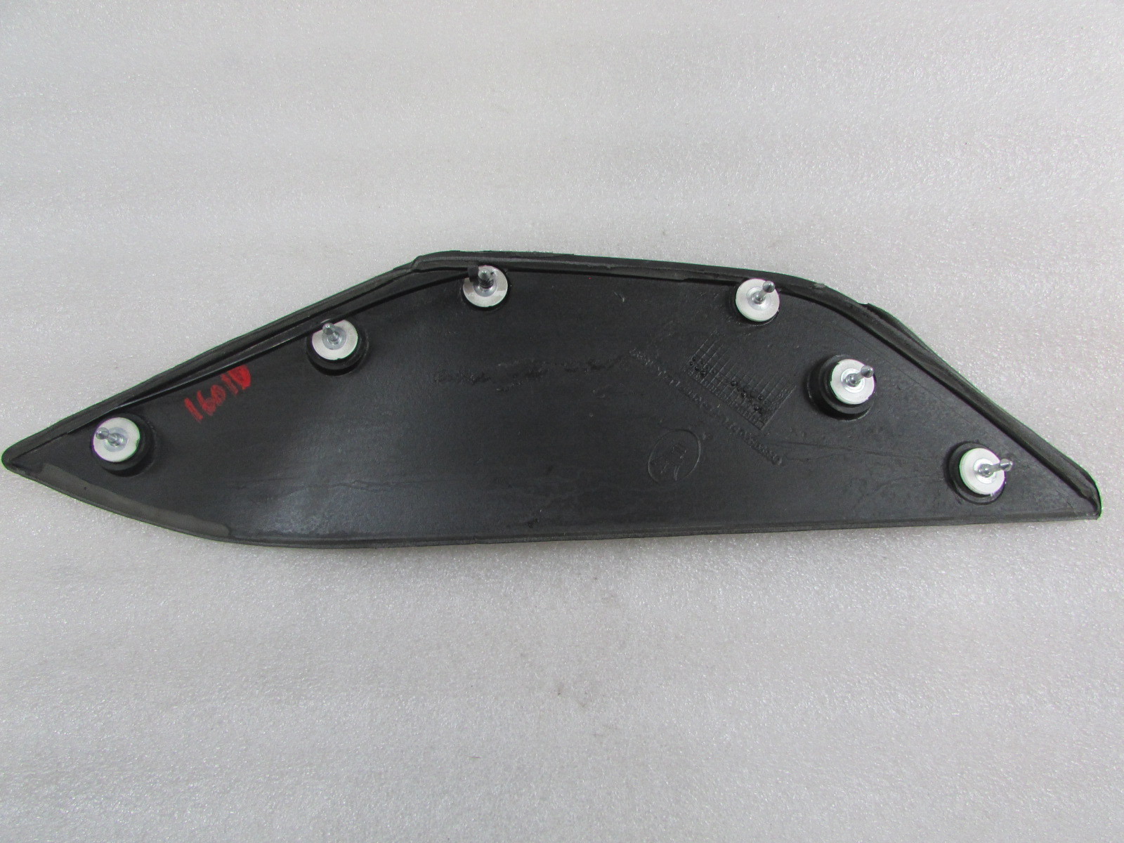Maserati Granturismo, RH, Right Side Tunnel Trim, Black, Used, P/N 69890900