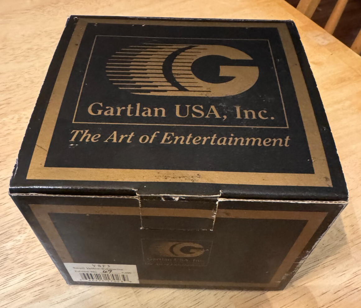 ビートルズ イエローサブマリン Gartlan USA Inc 1999 BEATLES GARTLAN YELLOW SUBMARINE PORCELAIN LTD FIGURE LOW