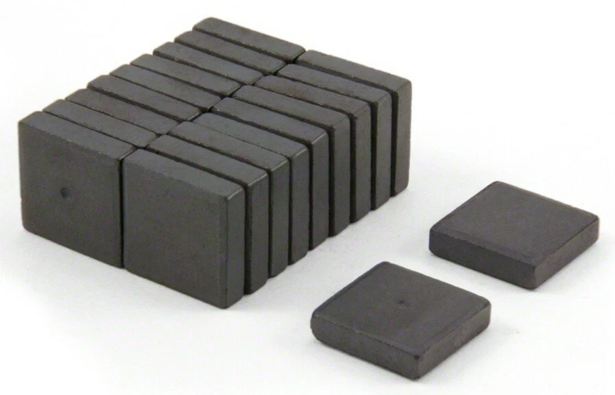 MAGNET EXPERT 19 x 19 x 5mm Thick Y10 Ferrite Magnets - 0.48kg Pull (Pack of 10)