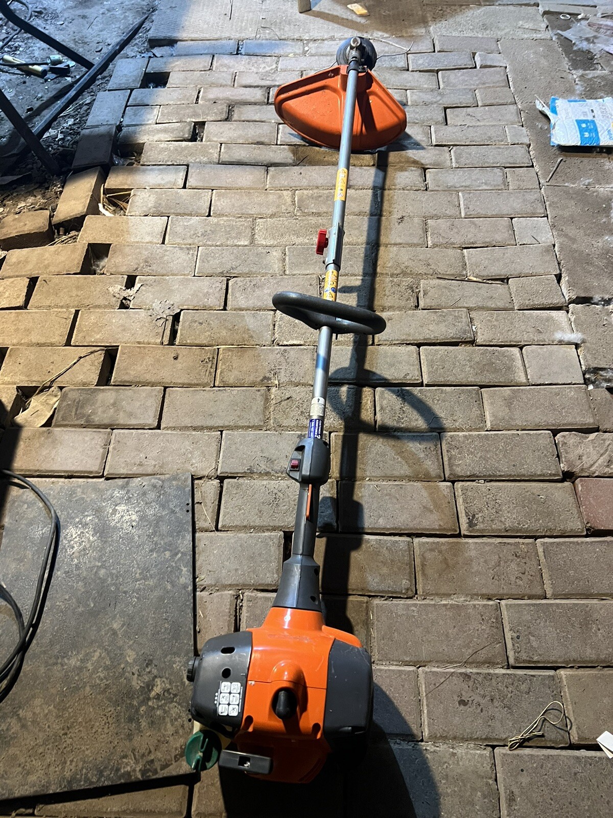Husqvarna Husqvarna 128LD Gas String Trimmer, 28cc 2Cycle, 17Inch