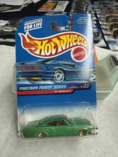 Hot Wheels 1999 Pinstripe Power Series #955 1965 Chevy Impala met. green GLW's