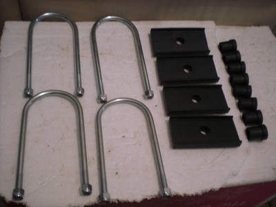 REAR LEAF SPRING RE-BUSH  KIT W U-BOLTS 68-80 MGB 66-80 MGB-GT , 68-69 MGC