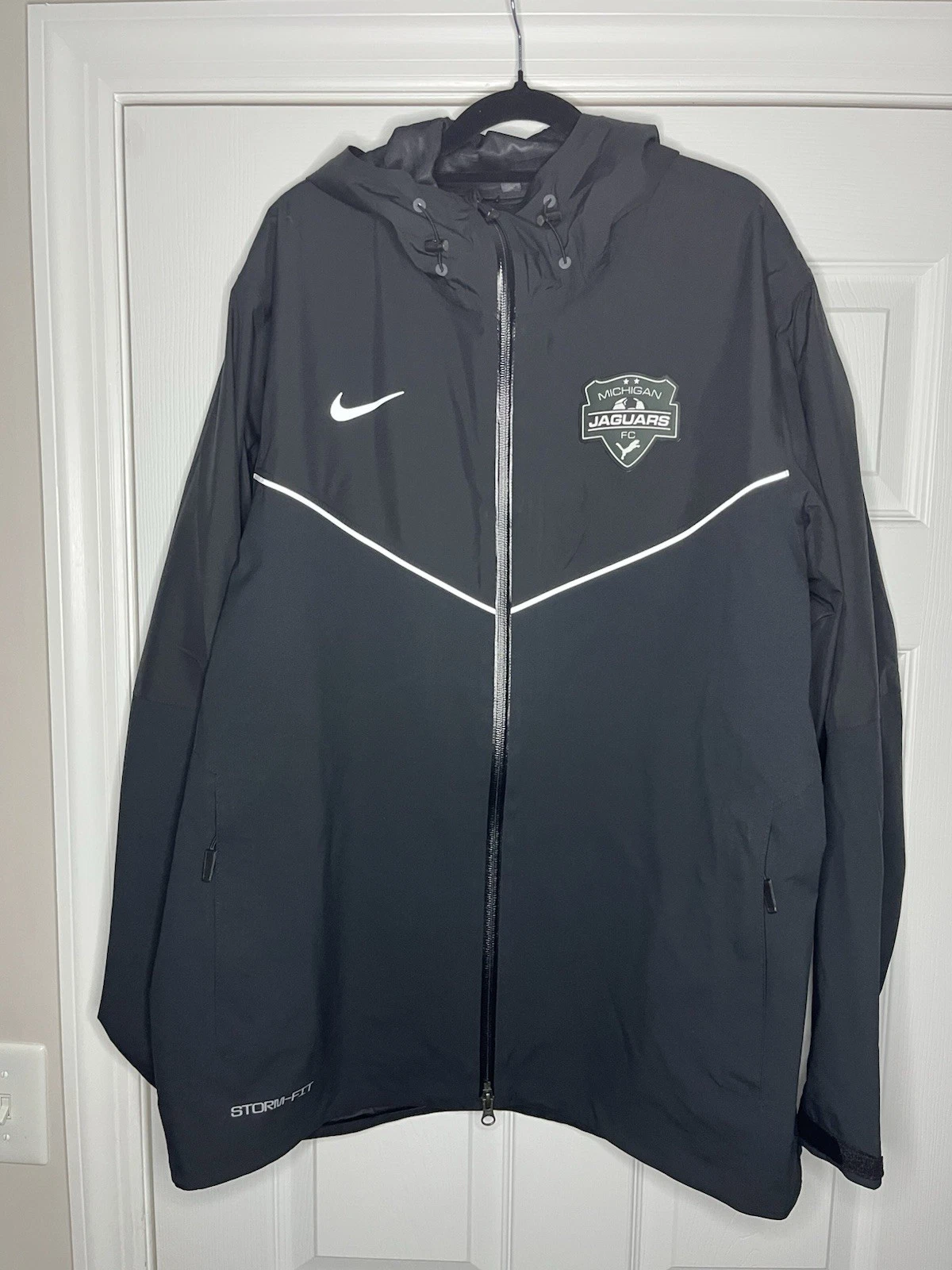 NWT Nike Storm Fit Hooded Jacket. Michigan Jaguars Soccer FC. XL. Black