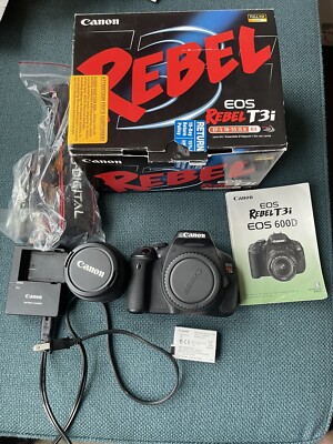 Canon EOS Rebel T3i 18.0MP Digital SLR Camera 18-55mm Kit Lens.