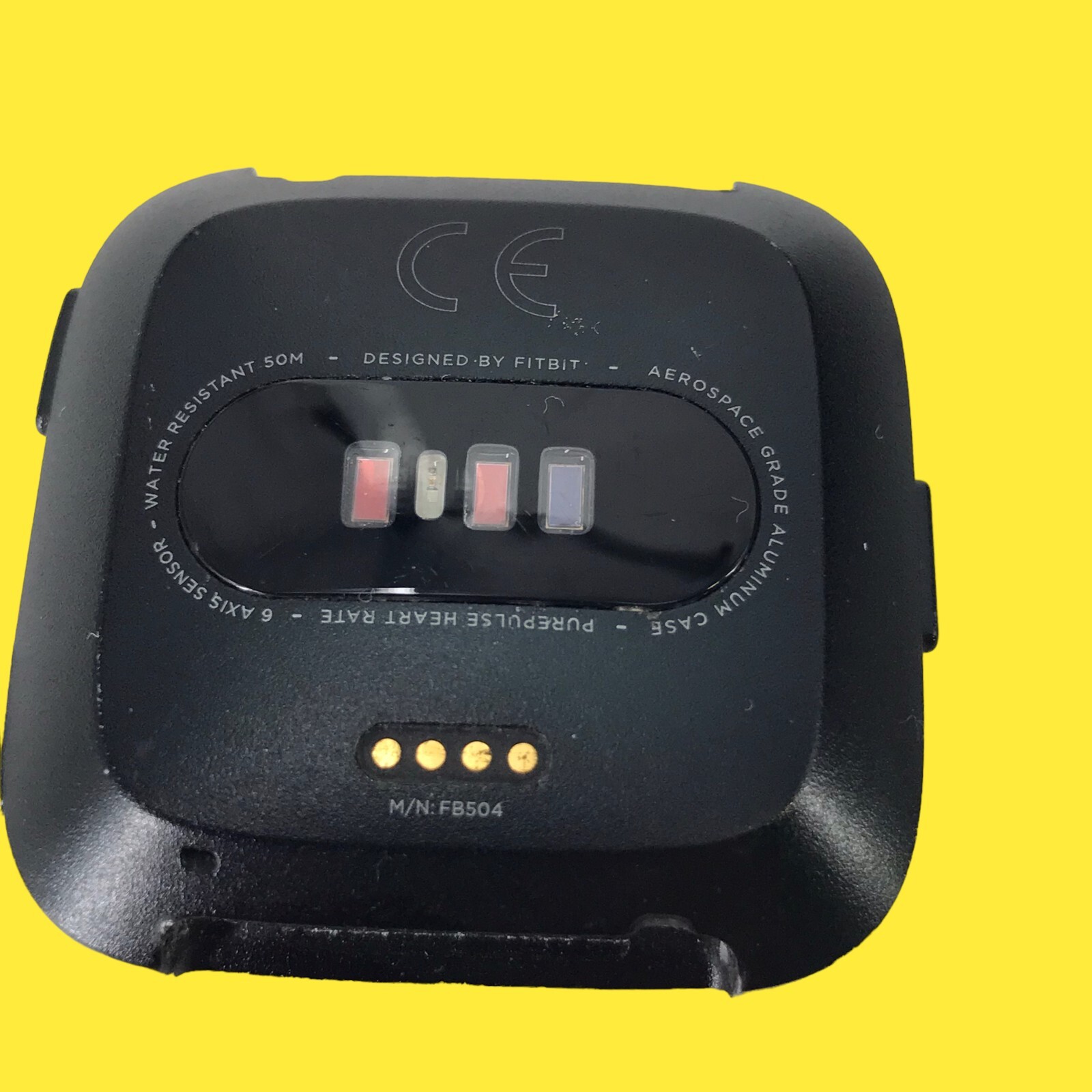 Lot of 3 FOR PARTS Fitbit Versa Trackers Model FB504 3004 z65/44