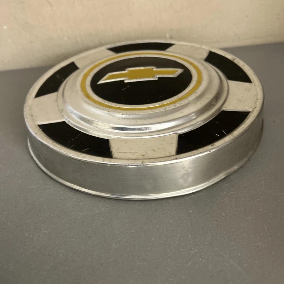 Lote de 3 tapacubos centrales para camioneta Chevy K10 C10 1973-87 1/2 tonelada plato para perros angustia Foto 4 de 4