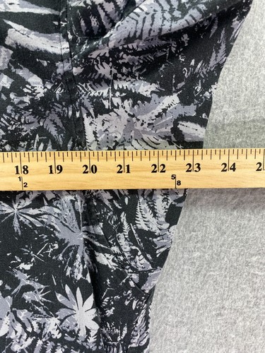 Camicia hawaiana Lululemon Alltown uomo grande nera bianca floreale bottone foglia - Foto 2 di 9