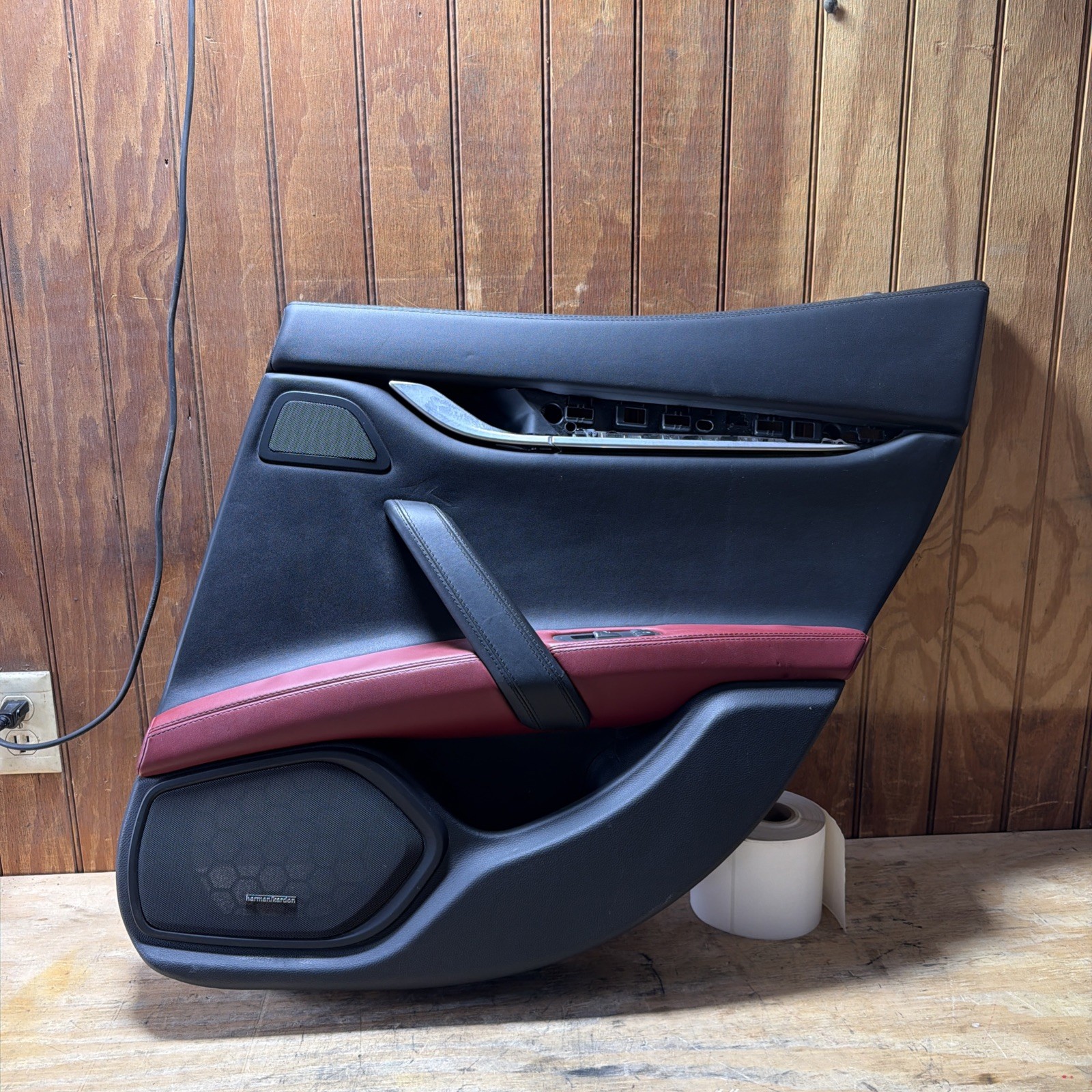 14-22 Maserati Ghibli M157 Rear Right Pass  Side Interior Door Cover Panel Oem