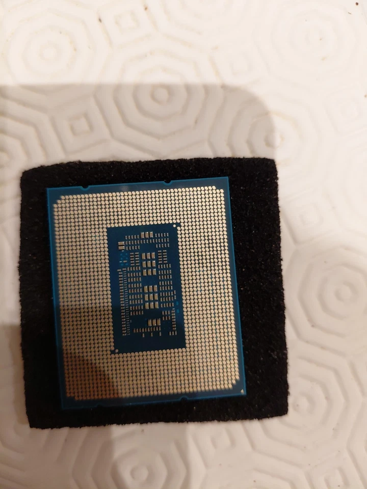 Intel Core i5-14500T - Immagine 2 di 2