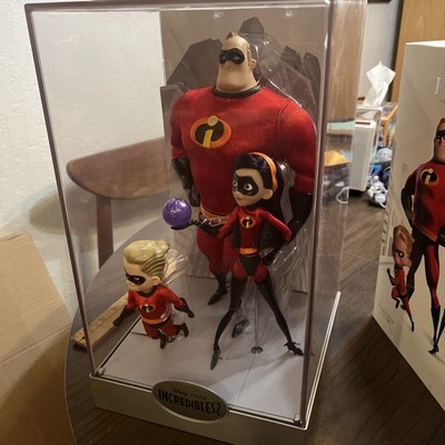 Disney/Pixar Designer Coll Incredibles 2: Mr. Incredible, Violet, Dash 1571/3500