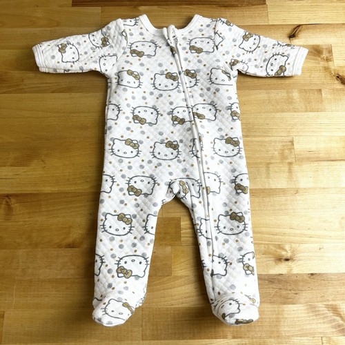 WHITE QUILTED BOW FOOTIE main image 1