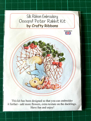 OOps Peter Rabbit Seidenband Stickerei Nähset - alle Stoffe Bastelbänder