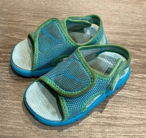 5c nike slides
