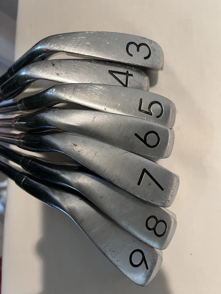 BROWNING AUTOMATIC Golf Irons Set 3-9 Right Hand Steel Reg Flex Victory Grips - Image 3 of 4