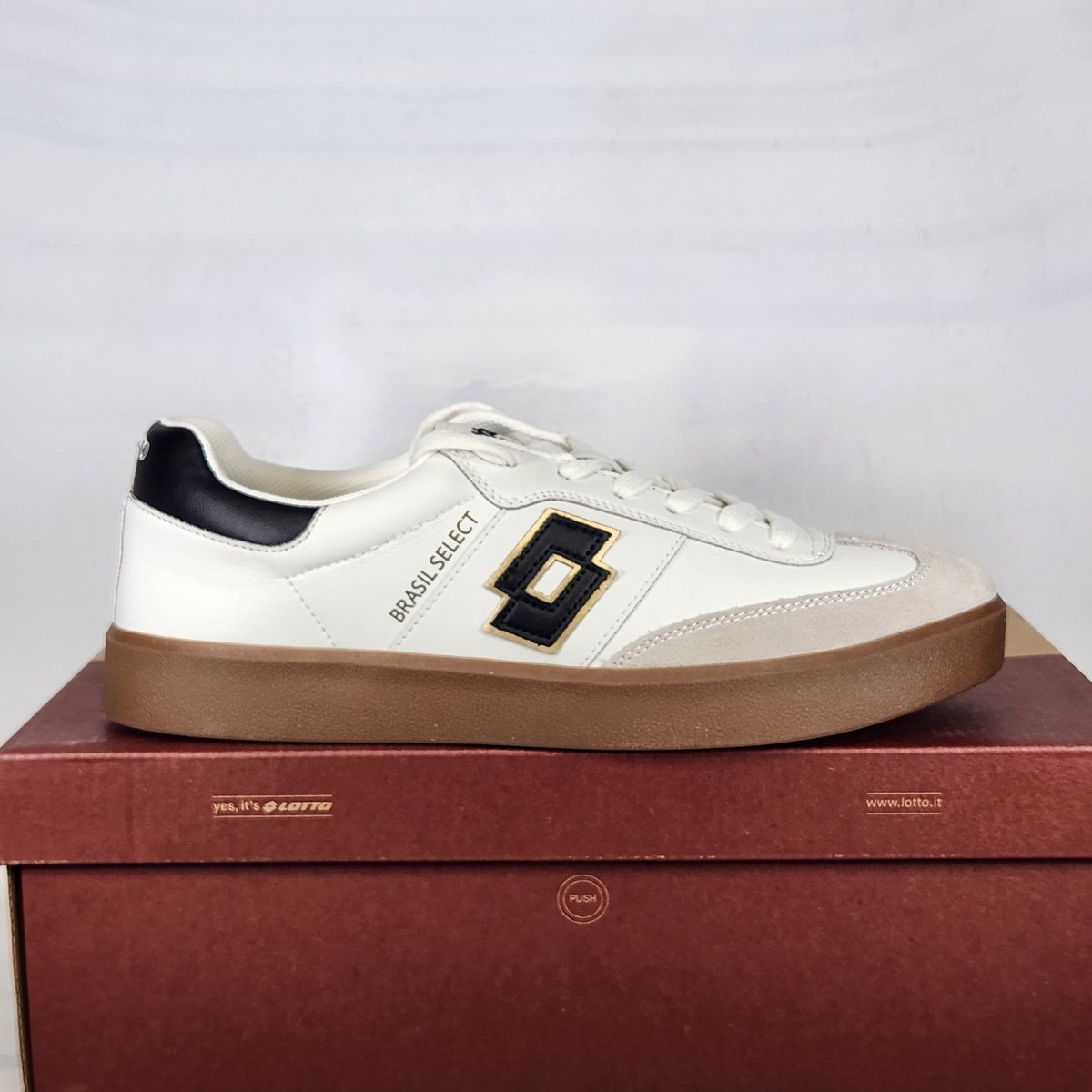 Size 7.5 - Lotto Leggenda Brasil Select 1992 Soccer -White / Black