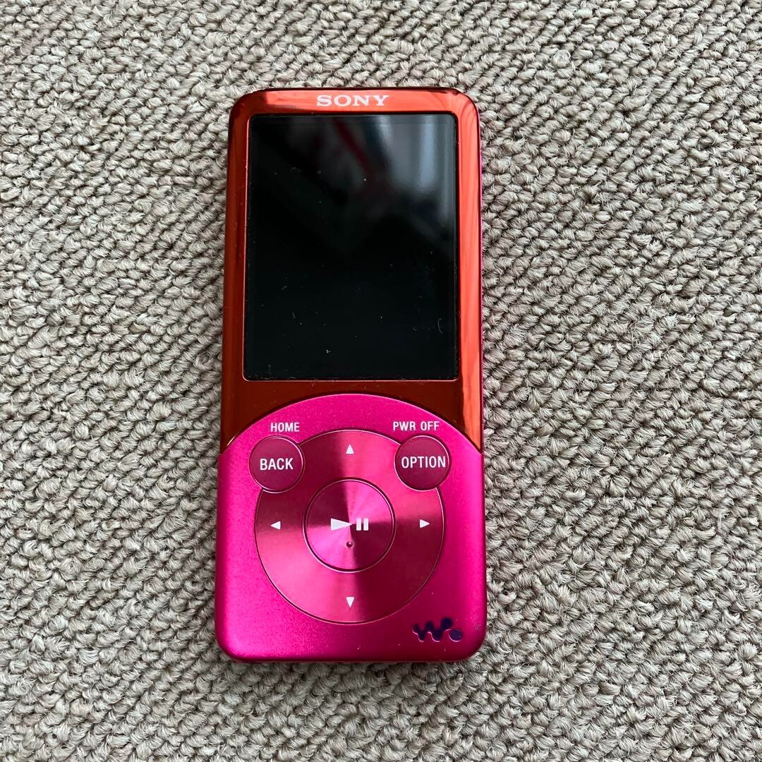 Sony NW-S764K Walkman Digital Media Player with speaker Pink Good