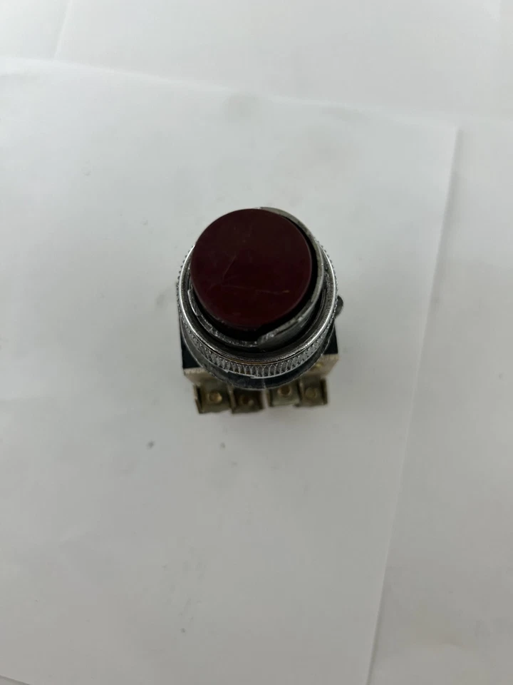 Interruptor de botón Westinghouse OTIC 228P846H07 ROJO resistente 600 VCA 250 VDC Foto 2 de 3