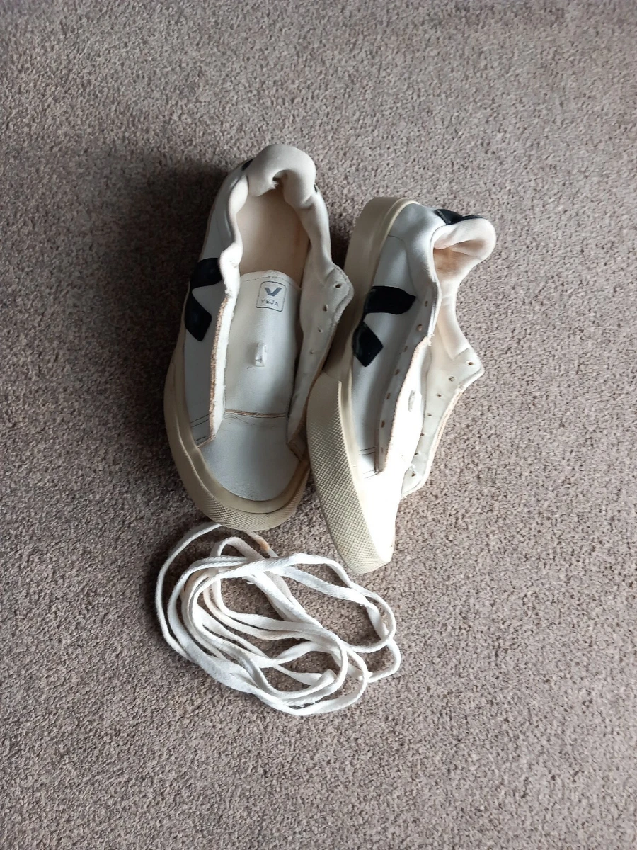 Veja trainers size best sale 4