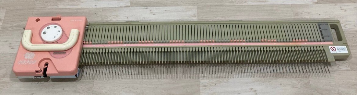 Knitting Machine Amimumemo Easy LK100 Model Silver Reed Used