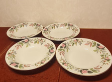 Wedgwood Hathaway Rose Rimmed Bowl x 4