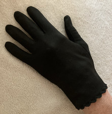 1960s Vintage Classic Black Formal Gloves by Hansen, scalloped at wrist