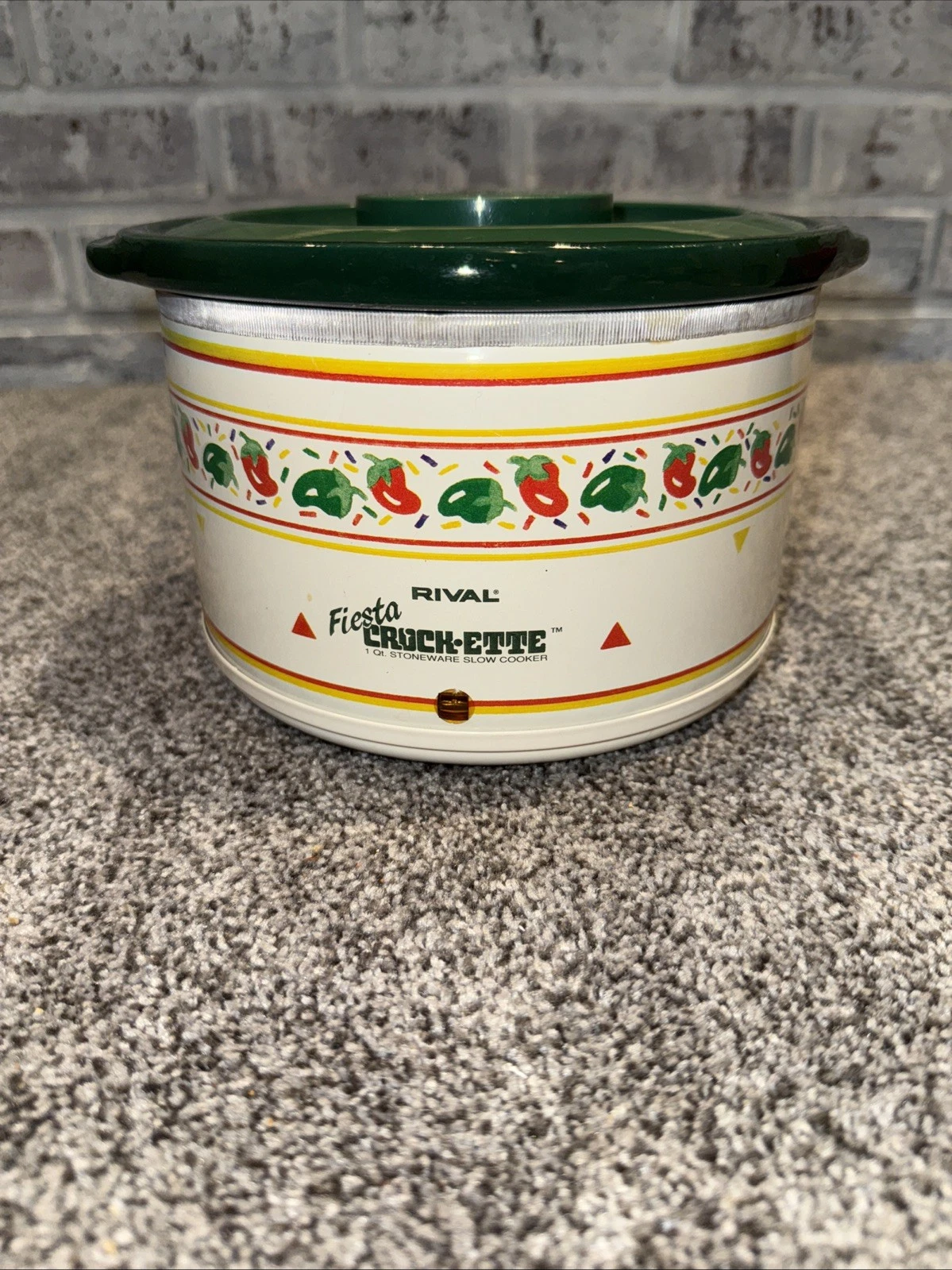 Vintage Rival Fiesta Crock-ette 1 QT Slow Cooker Crock Pot 3200 Very Clean Exlnt