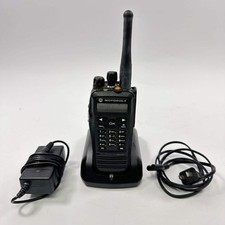 Motorola XPR6550 Digital Portable Two-Way Radio AAH55QDH9LA1AN