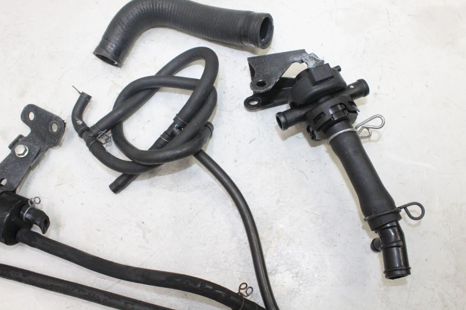 2009 KAWASAKI NINJA 250R 原始设备制造商空气单体对套装顶级发动机开关传感器 — 第 3/4 张图片