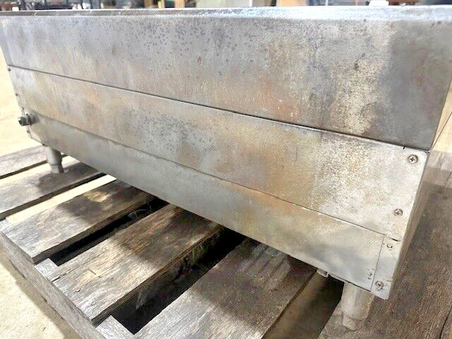 Cooking Performance Group 36" Natural Gas Radiant Countertop Charbroiler Grill