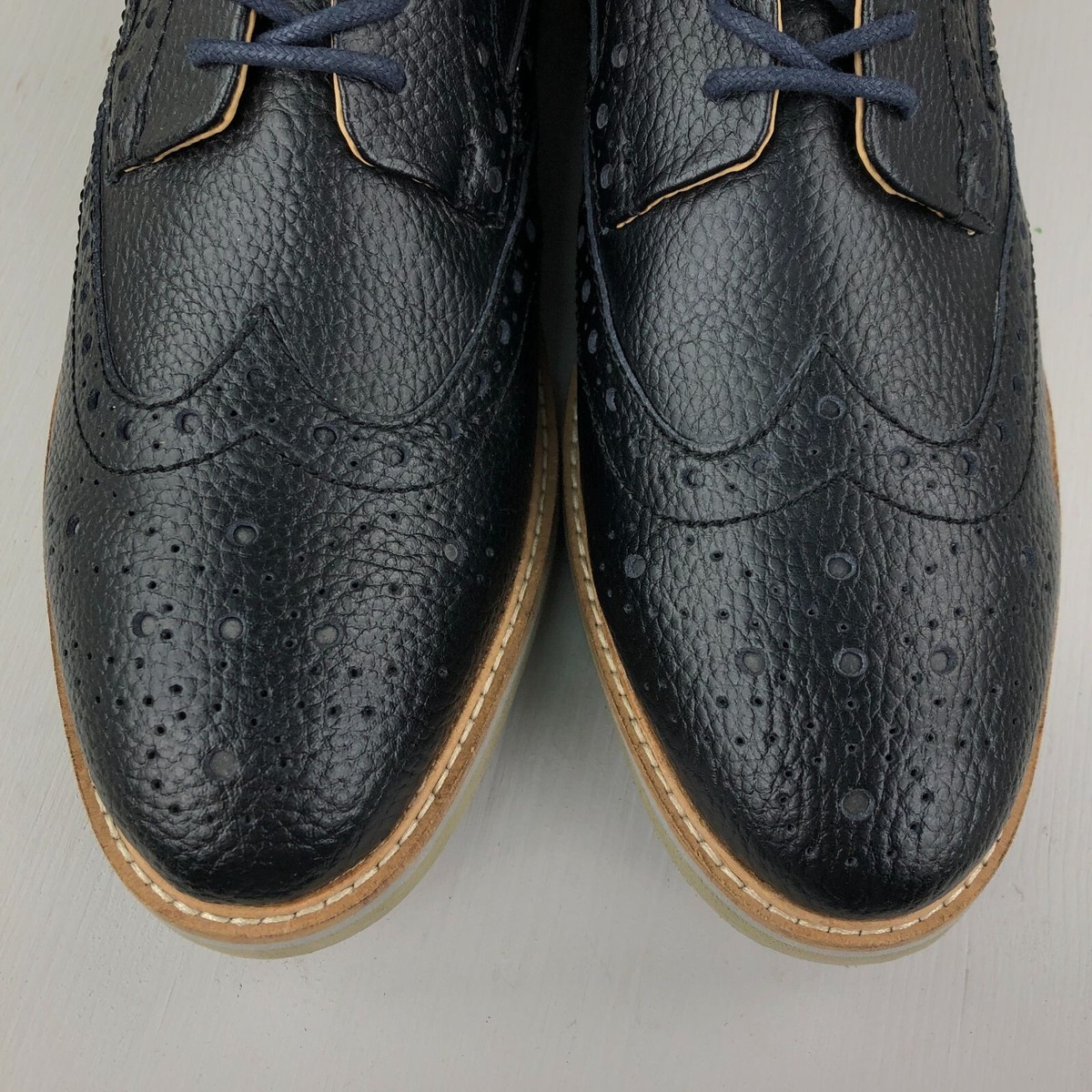 Weatherproof Vintage Shoes Men