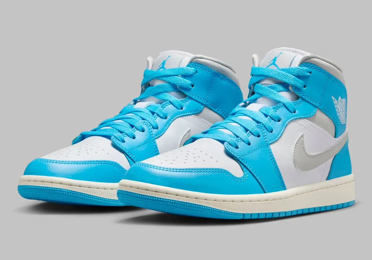 新品♪NIKE☆AIR JORDAN 1★POWDER BLUE★23cm The Air Jordan 1 Low Dark Powder Blue Gum is Available Now