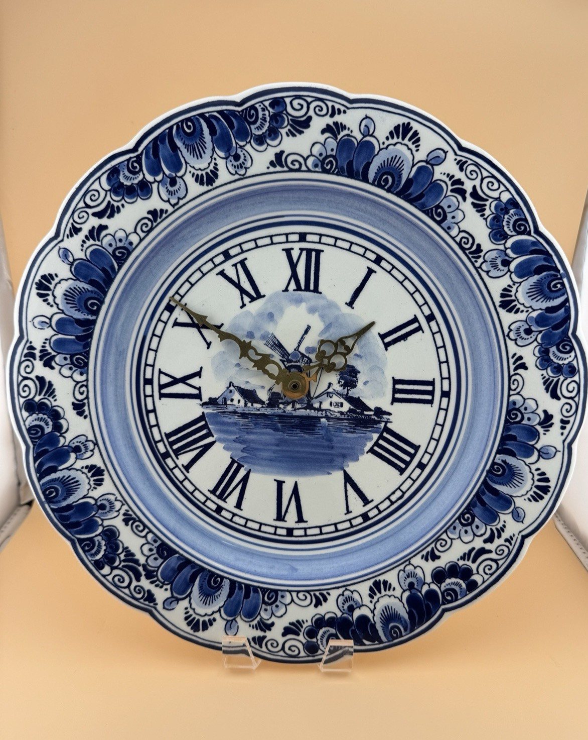 Vintage Delft Blue Holland Hand Painted Wall Clock Scalloped Edge 10.75" RARE