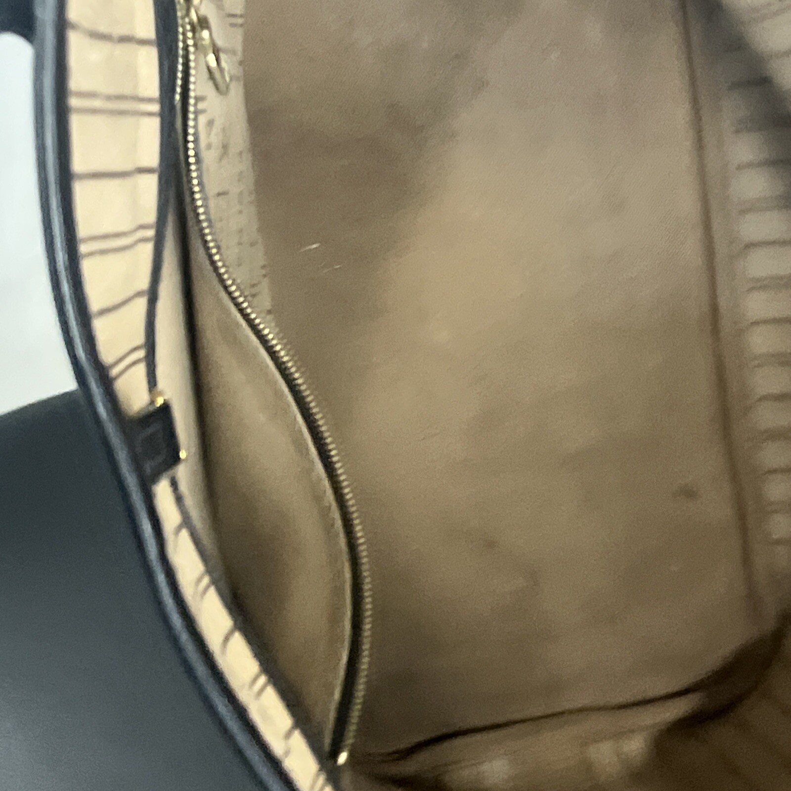 Louis Vuitton x LOL Neverfull MM Tote Bag Monogram Camouflage image 7