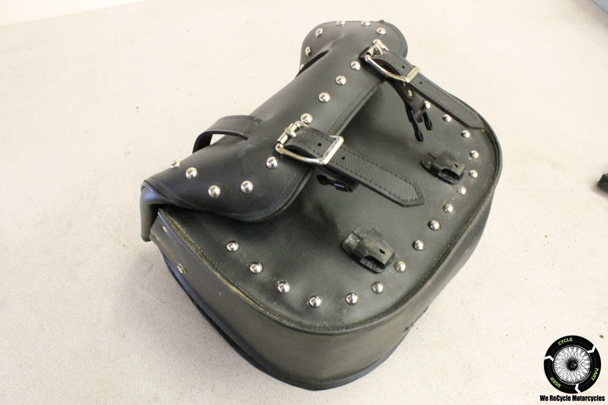 2000 Kawasaki Vulcan 800 VN800 B Classic SADDLE BAG STORAGE HOLDER