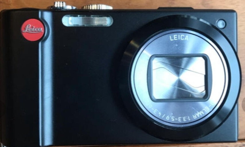 Leica V-LUX 30 14.1MP Camera DC-Vario-Elmar Optical Zoom Lens
