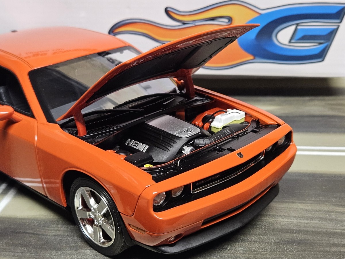 GMP ACME 1:18 2010 DODGE CHALLENGER ORANGE A1806006 | eBay