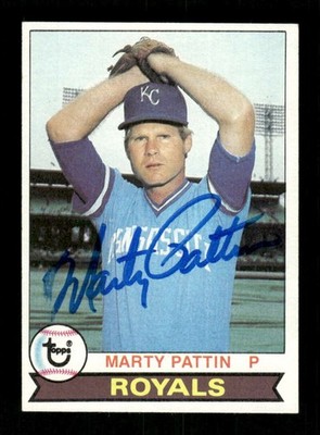 1979 Topps  #129 Marty Pattin  signed autograph EX+, blue sharpie EAA1 bxcp71