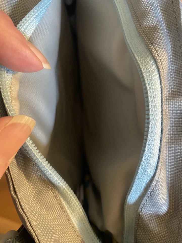 Tiracolo verde antirroubo Sherpani Lima - Imagem 4 de 4