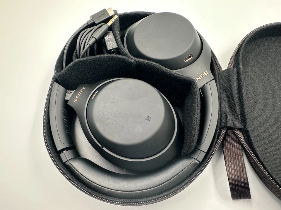 Sony WH-1000XM4 Headphones - Image 3 of 4