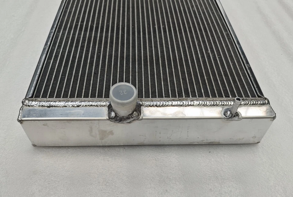 ALUMINUM RADIATOR LOTUS SUPER SEVEN 7 W/WESTFIELD CHASSIS&SAAB 2.0 TURBO ENGINE - Image 4 of 4