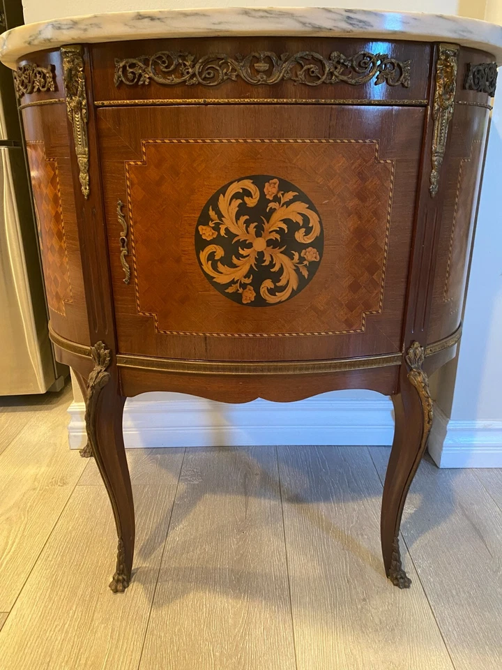 Armário console vintage de mármore embutido de mogno meia redonda, 27 1/2" x 16" x 29" A - Imagem 2 de 4