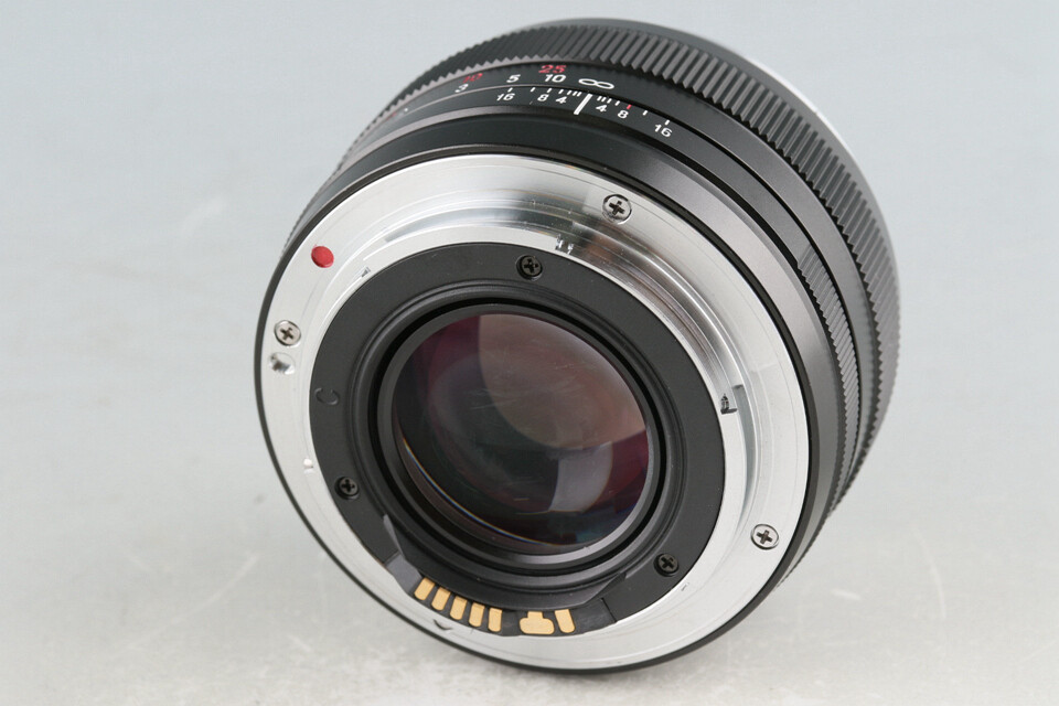 Carl Zeiss Planar T* 50mm F/1.4 ZE Lens for Canon #54280 G3 Carl Zeiss Planar T* 50mm F/1.4 ZE Lens for Canon #54280 G3