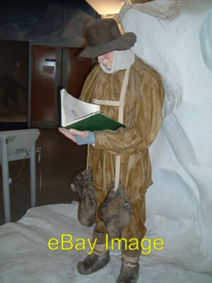 Photo 6x4 RRS Discovery Exhibition Centre Newport-on-Tay This is the type c2005