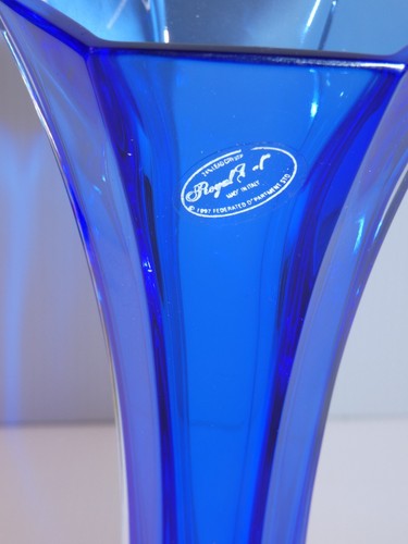Royal Art Italy Blue Glass Vase with Clear Base, 6-Sided - Picture 2 of 6