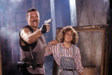 Vernon Wells / Alyssa Milano Commando 8"x10" 10"x8" Photo 64548