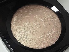 CHANEL Poudre Signee De Chanel Illuminating Powder SOLD OUT Highlighter Camelia