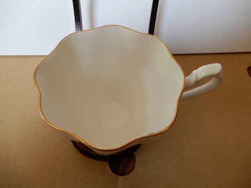 Queen Anne Cherry Blossom with Bird Bone China Tea Cup and Saucer - Gold Trim - Picture 8 of 10